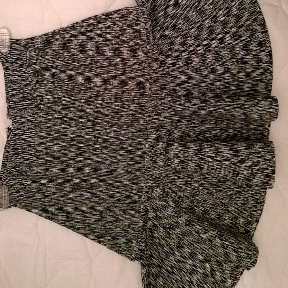GUESS FIT-AND-FLARE MINI SKIRT, SIZE S NWOT